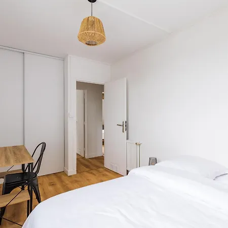 Calme Et Douillet Apartment *